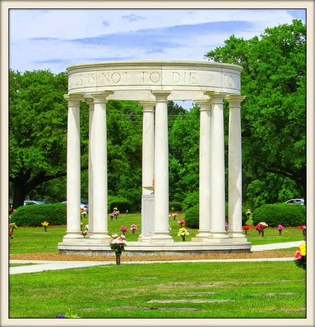 Pinewood Memorial Park Inc - Image 2