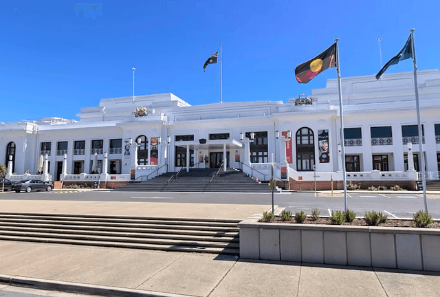 Canberra's National Triangle self-guided walking tour - Image 3