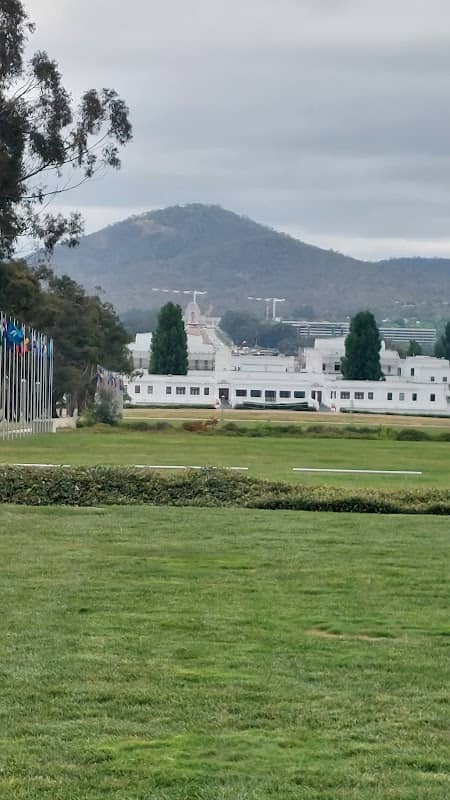 Canberra's National Triangle self-guided walking tour - Image 2