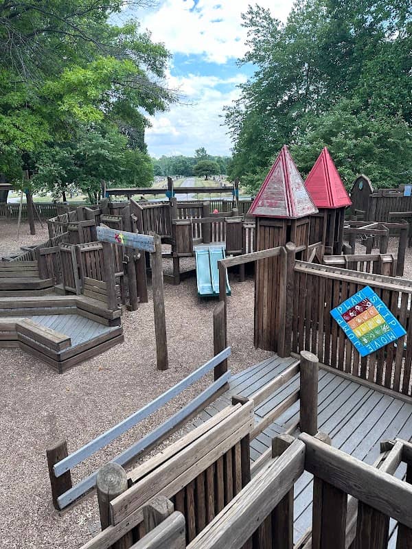 Friendship Park - Image 1