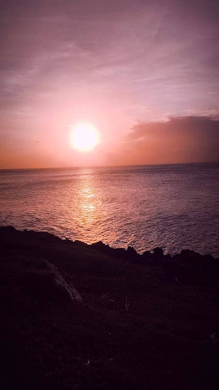 Sunset spot Honeymoon beach - Image 2
