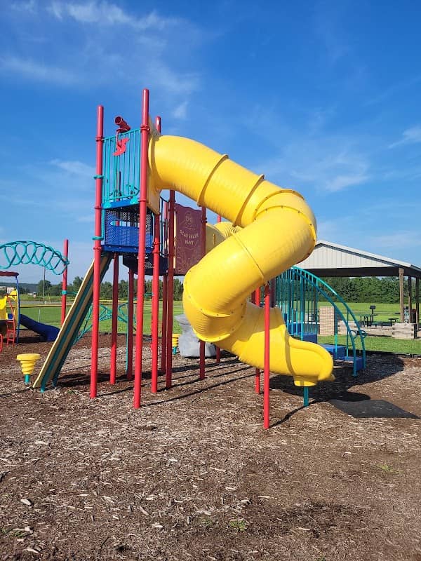 Soaring Eagle Memorial Park - Image 1