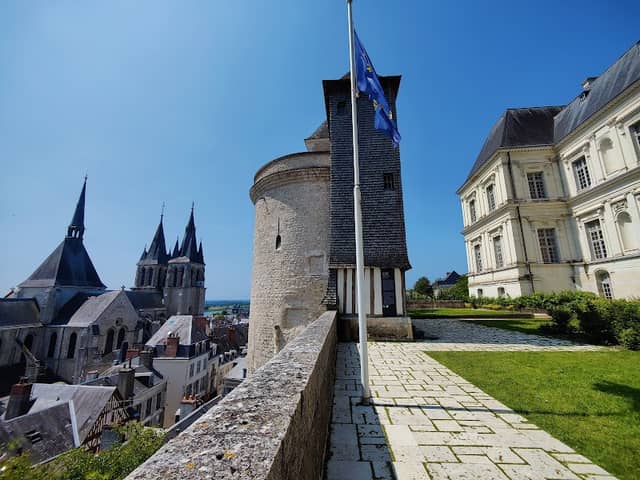 Foix Tower - Image 1