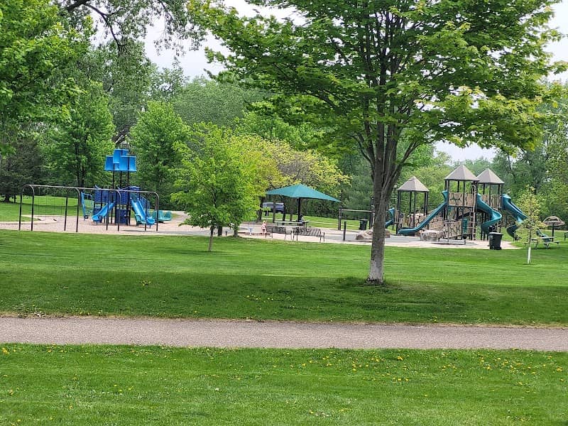 Brookview Park - Image 1