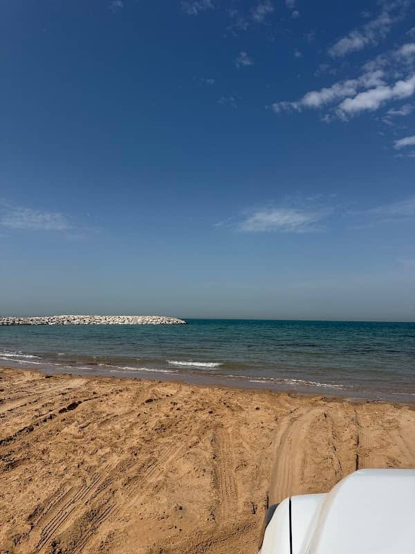 Al Dahan Public Beach - Ras Al Khaimah - Image 1