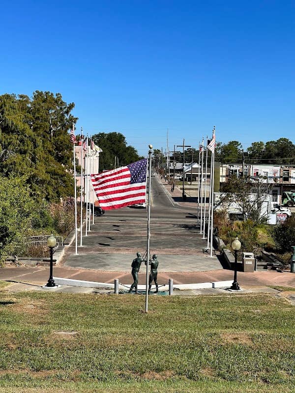 LaSalle's Landing - Image 2