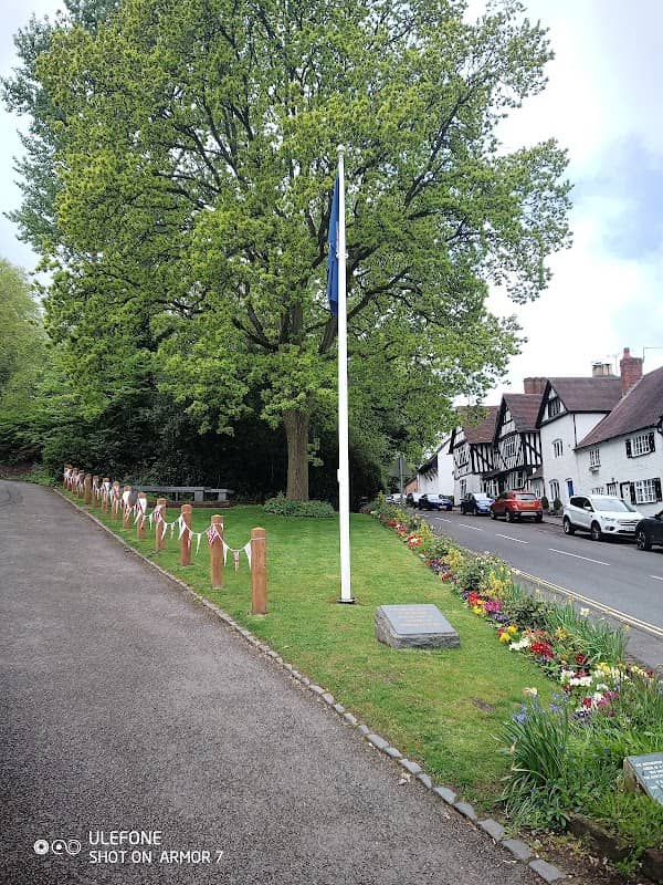 Alvechurch Village Green - Image 1