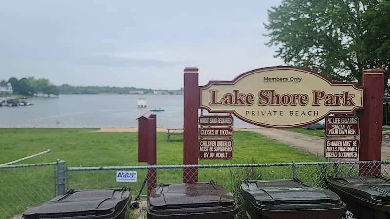 Lake Shore Park (Members Only) - Image 1