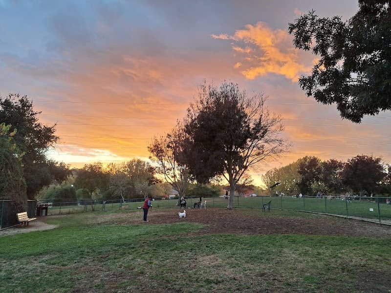 Wardlaw Park - Image 2