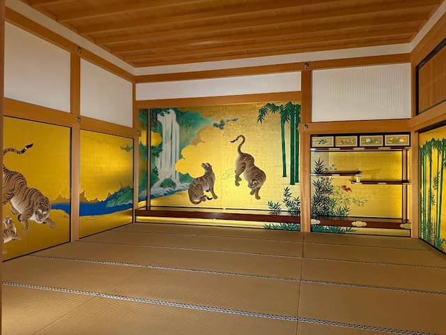 Nagoya Castle - Image 2