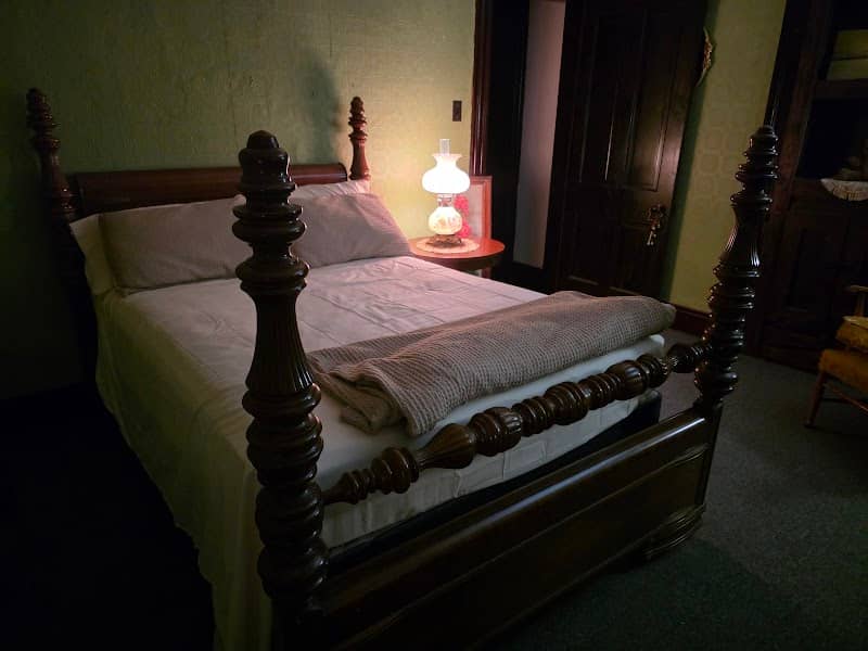The Ross House - Image 2