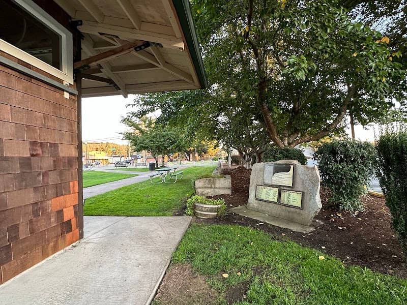 Memorial Park - Image 2