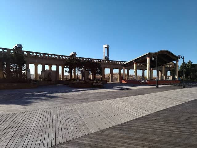 Kennedy Plaza - Image 2