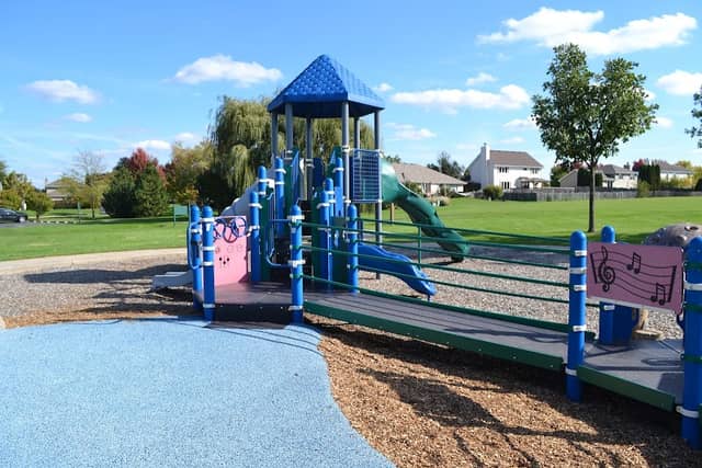 CountryView/ Royal Meadows Park - Image 1