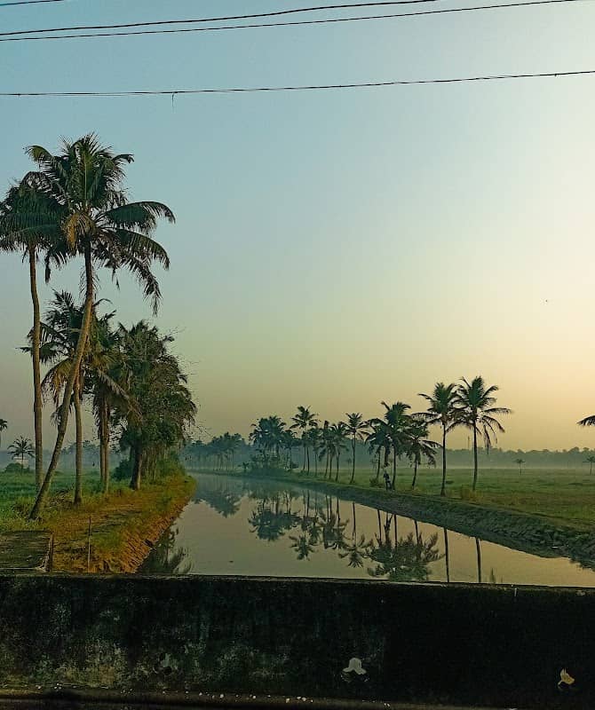 Kadabrayar Scenic Road - Image 1