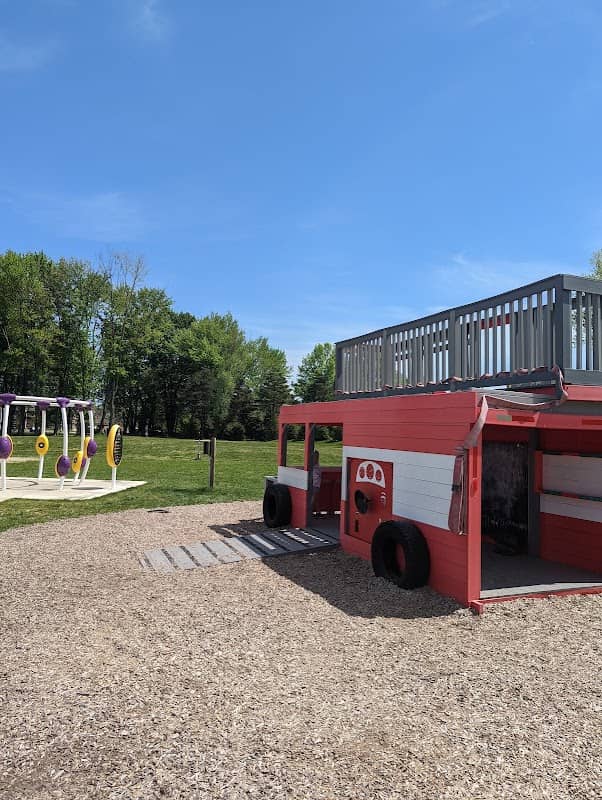 Avon Park - Image 2