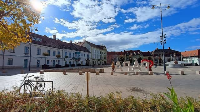 Fő tér - Image 2