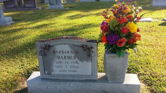 Oak Lane Memorial Park - Image 1
