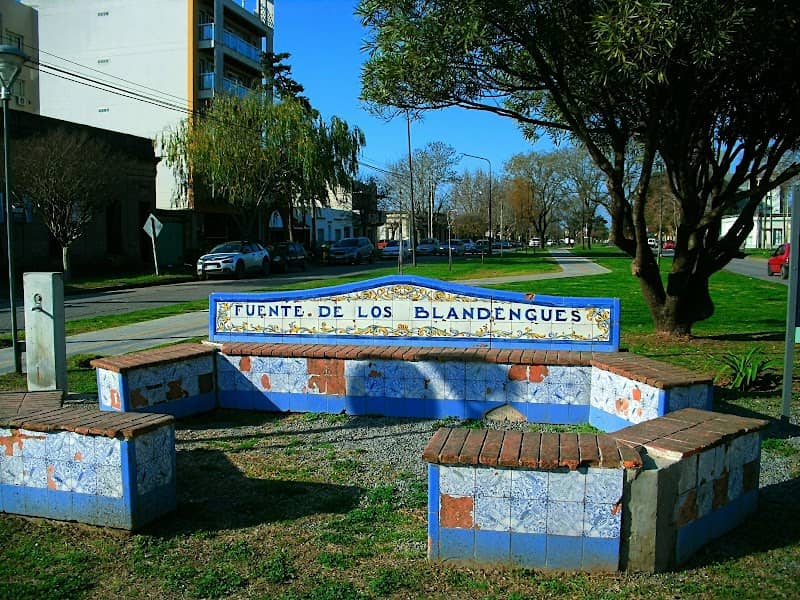 Fuente de los Blandengues - Image 1