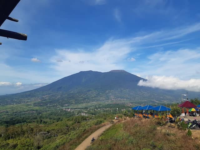 Puncak Kabun - Image 1