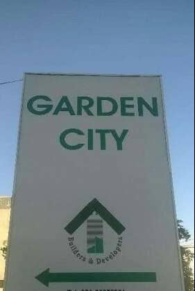 Garden City Park - Image 1