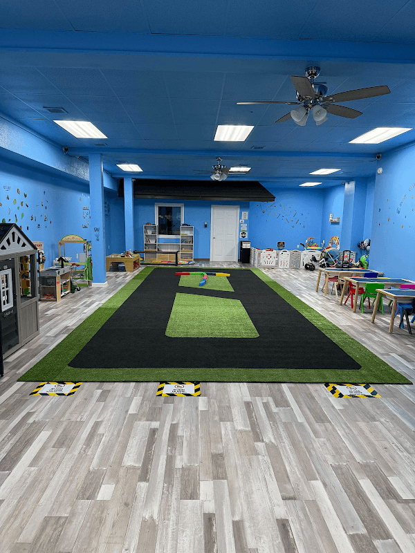 Tots Town - Image 1