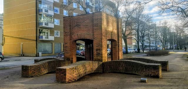 Southern Park - Image 2
