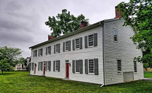 Elmendorph Inn - Image 2