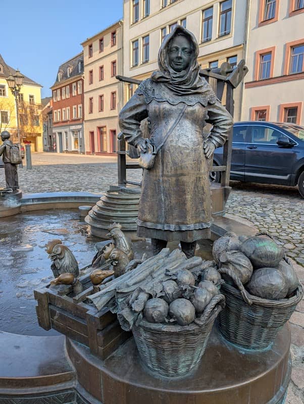 Marktbrunnen, Glauchau - Bonifatius Stirnberg (2001) - Image 1