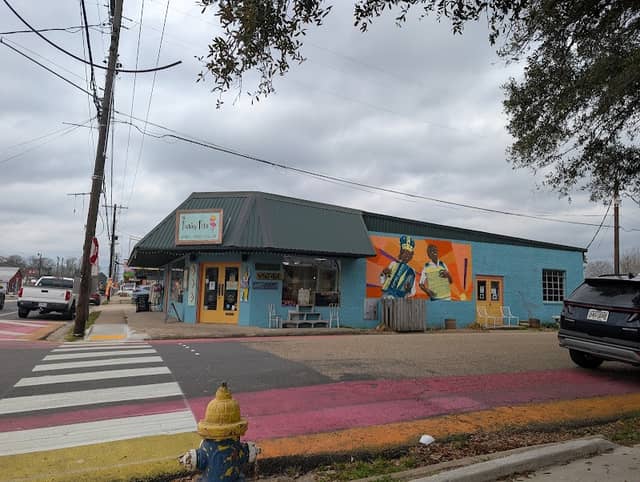 Chenier Brothers mural - Image 2