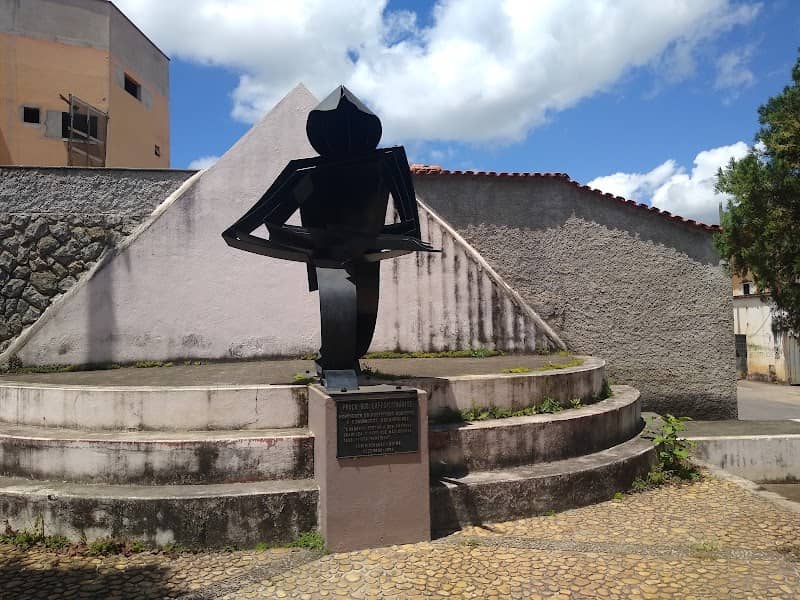 Praça dos Expedicionários - Image 1