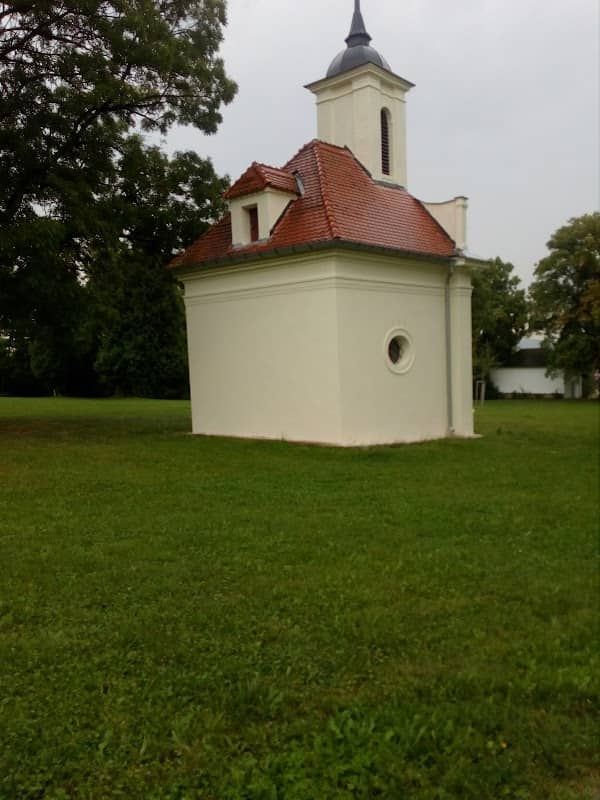 Valdštejnská kaple - Image 3