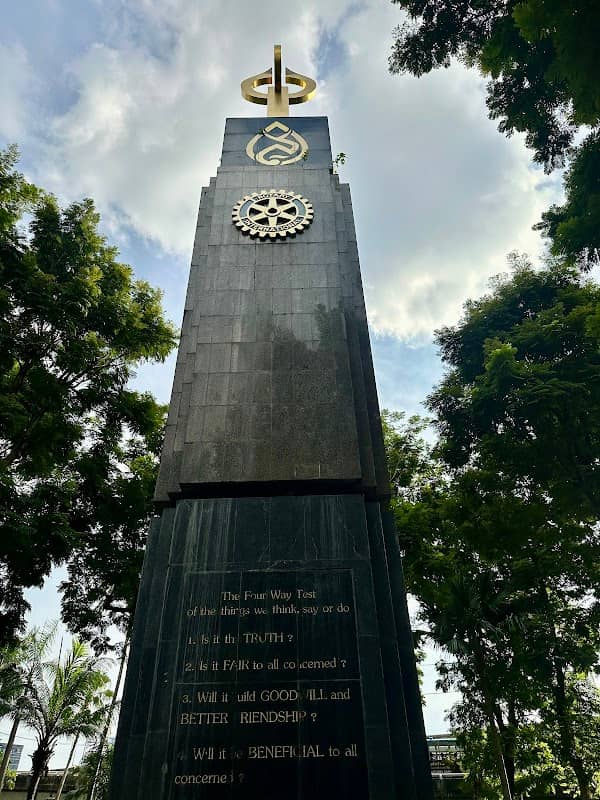 Somdet Ya Park - Image 1