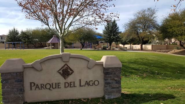 Parque Del Lago - Image 1