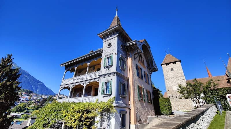 Haus Le Roselier und Rosengarten - Image 1