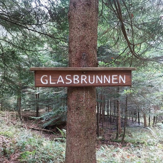 Glasbrunnen - Image 1
