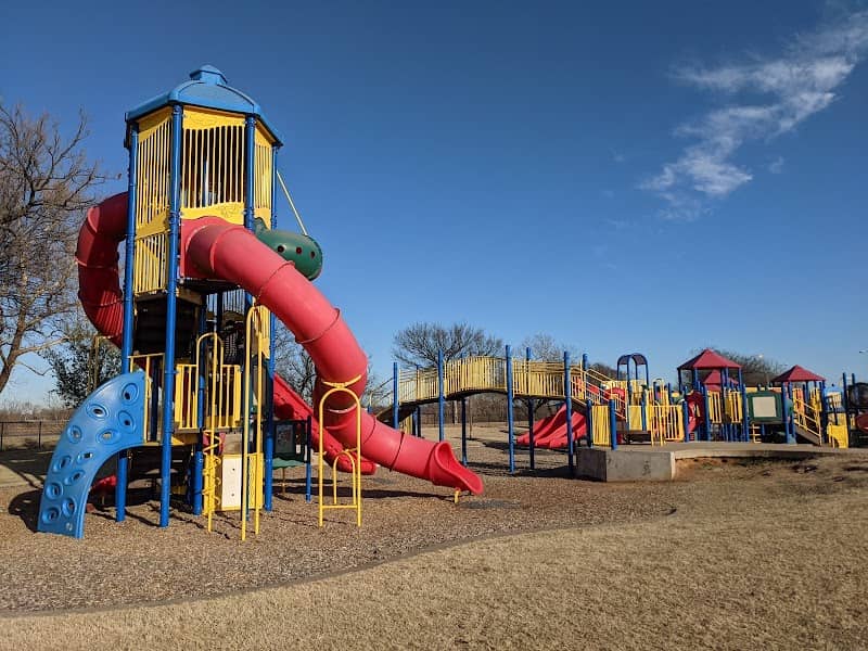 Bentley Park Sports Complex - Image 1