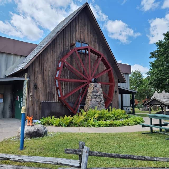 Upper Ottawa Valley Heritage Centre - Image 2