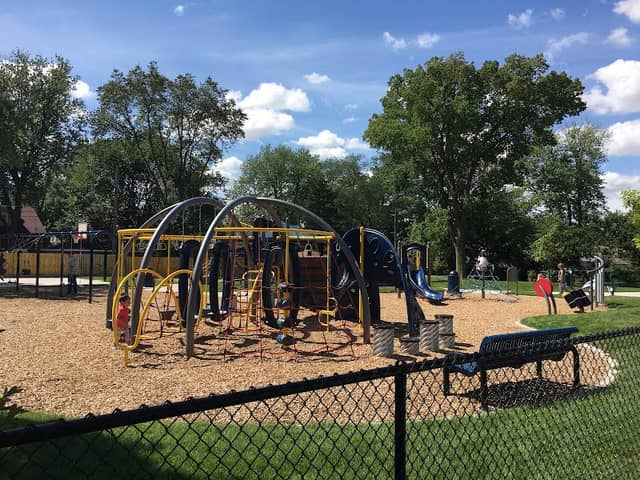 Centennial Park - Image 1