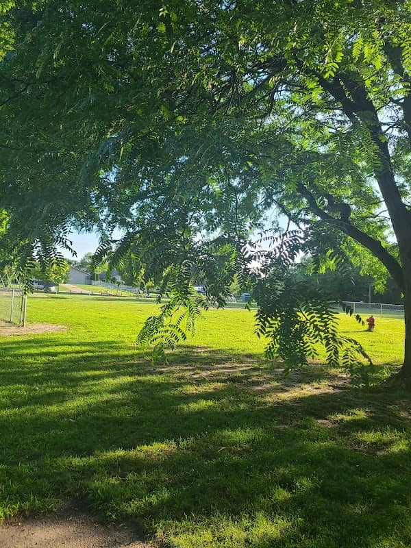 Riggle Park - Image 1