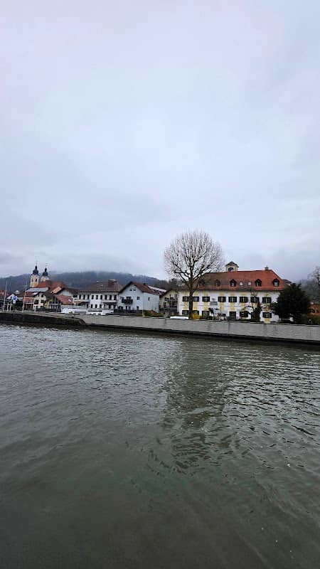 Uferpromenade - Image 1