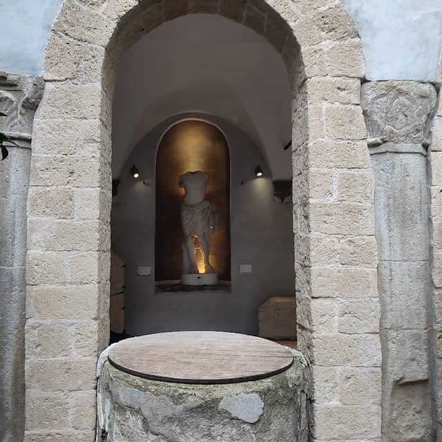 Le "statue parlanti" di Formello - Image 2