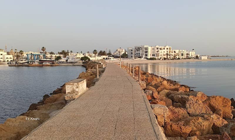 Beach View - Image 1
