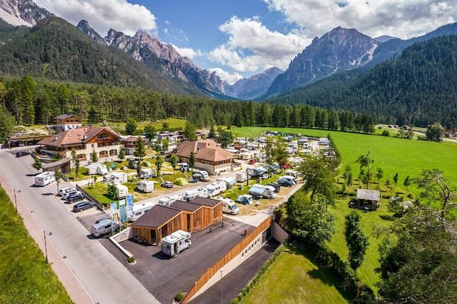 Camping AL PLAN-Dolomites - Image 1