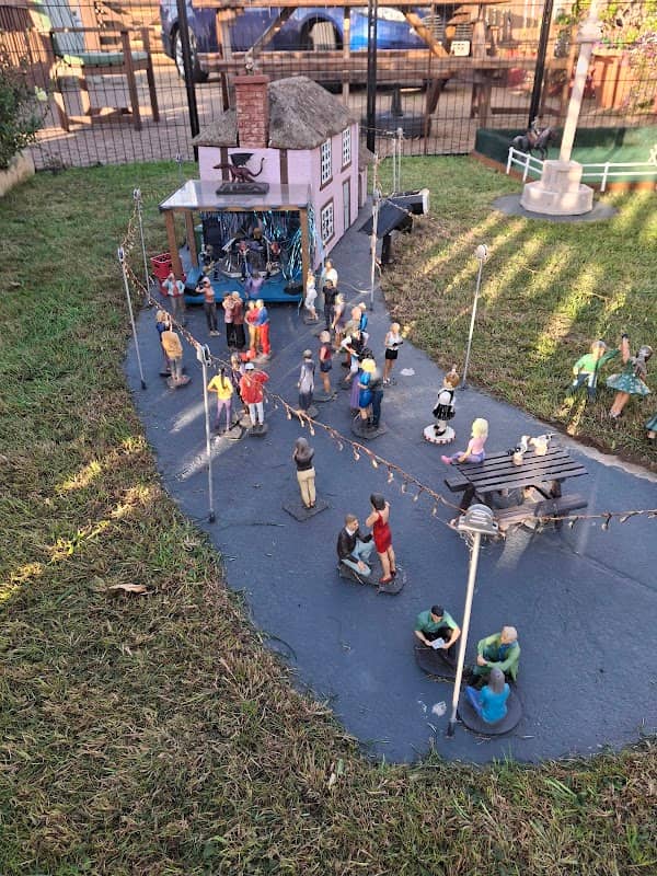 Miniature village - Image 1