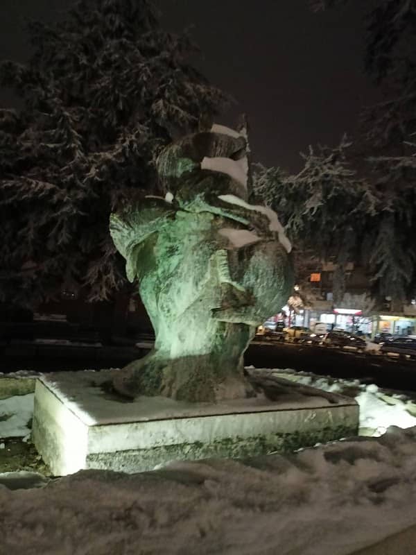 Victory Park - Image 1