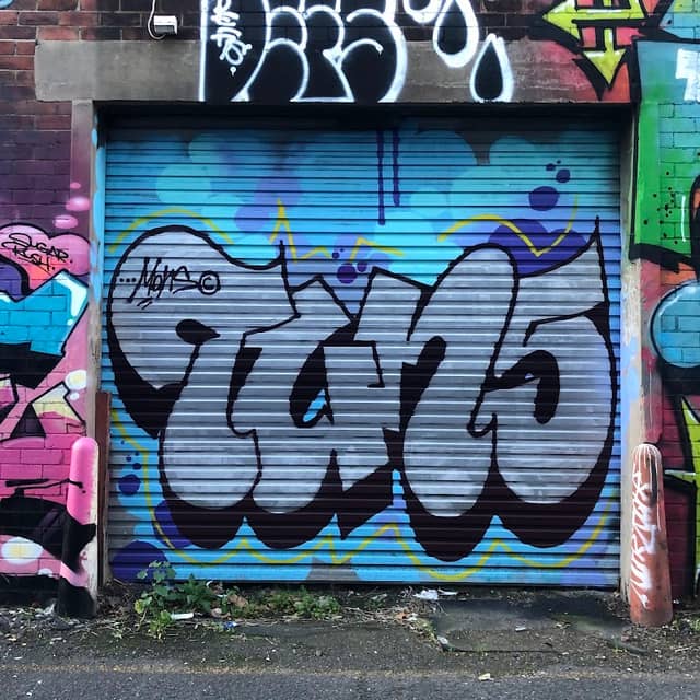 Graffiti alleyway - Image 2