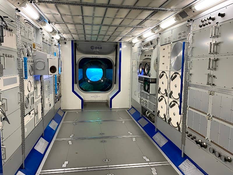 Space Expo - Image 2