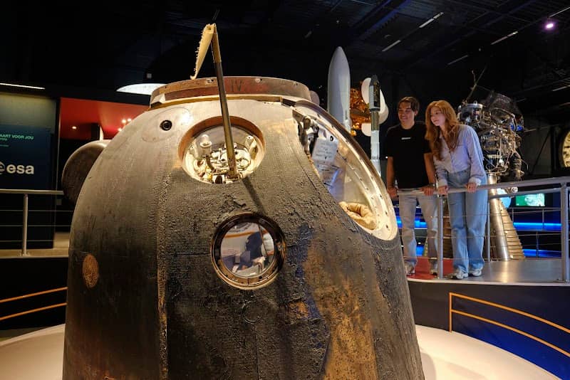 Space Expo - Image 1