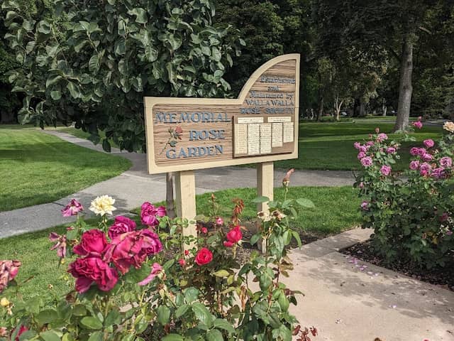 Memorial Rose Garden - Image 2
